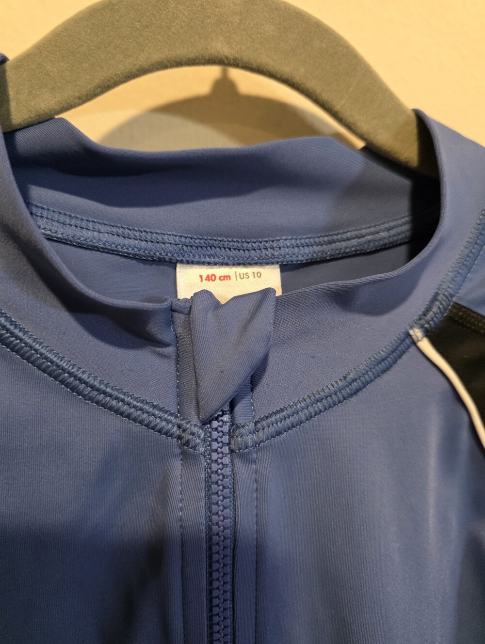 Hanna Andersson Kids Blue & Black Long-Sleeve Zip Rash Guard Swim Shirt